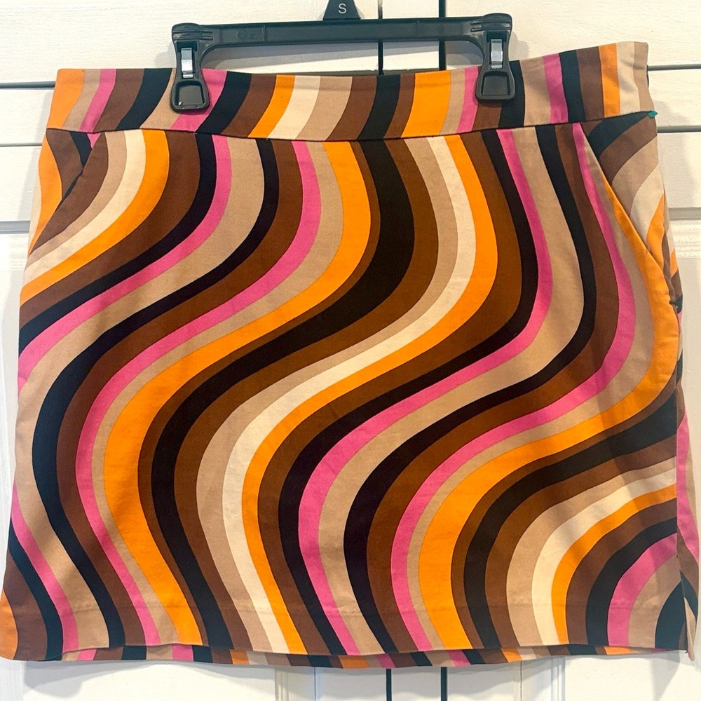 Loudmouth Vibrant Wave Golf Skort